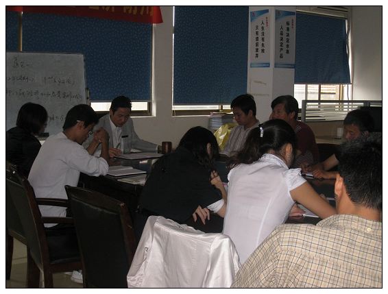 鋼結構（gòu）公司開晨會（huì）