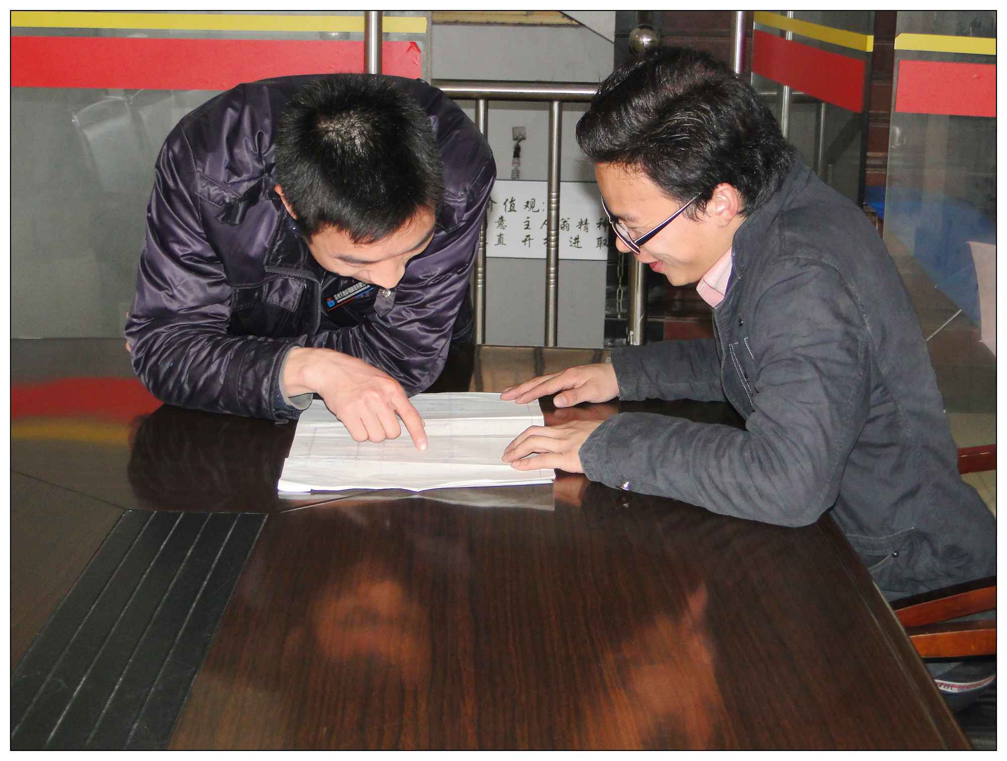 活動房公司客戶登門 直接簽合同（tóng）