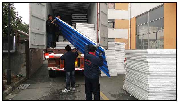 裝活動房板材過程中