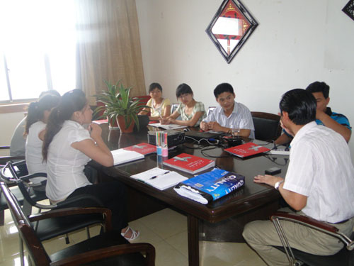 蘇、寧（níng）兩（liǎng）家（jiā）公司來彩鋼（gāng）板參觀、學習