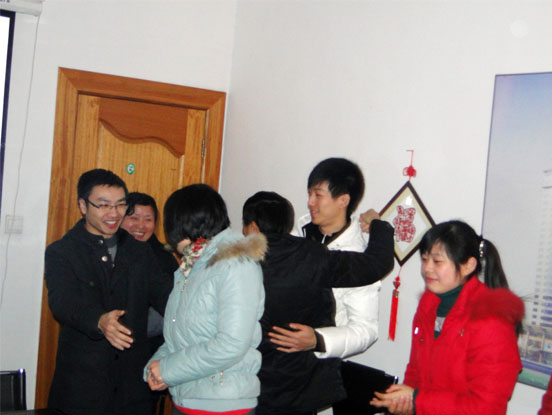 公司召開（kāi）2011年感恩早會