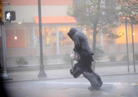 集裝箱房屋在颶風中安然無恙