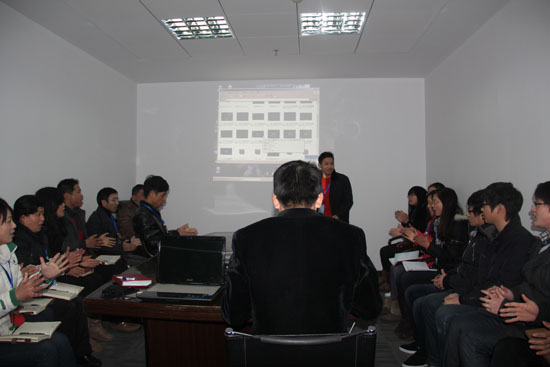 新辦公樓第一次晨會