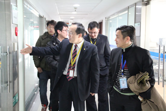 丝瓜视频官网（dì）彩鋼（gāng）牽手仕德偉網絡