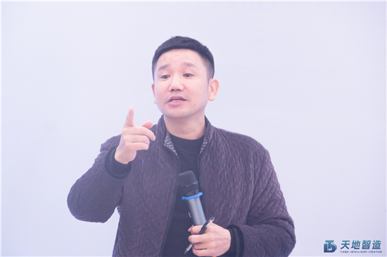 集裝箱（xiāng）換電站