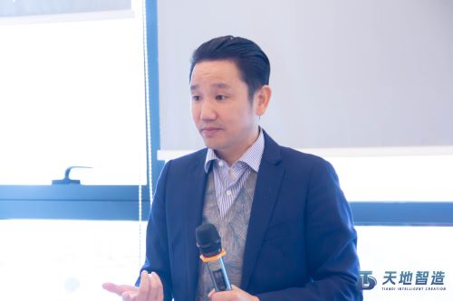 集裝箱換電（diàn）站