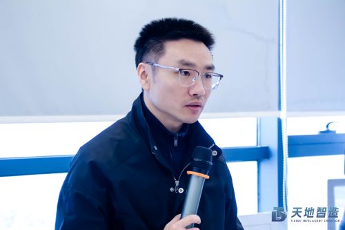 集裝箱換（huàn）電站