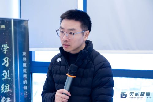 集裝箱換電（diàn）站