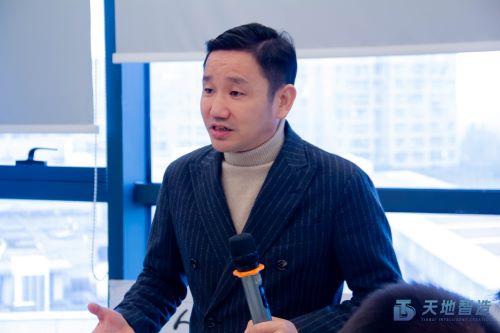 集（jí）裝箱換電（diàn）站（zhàn）