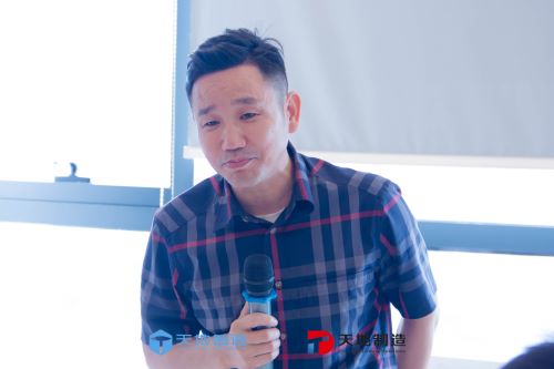 集裝箱換電站（zhàn）